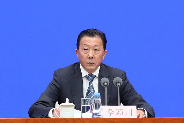 乱操一家人